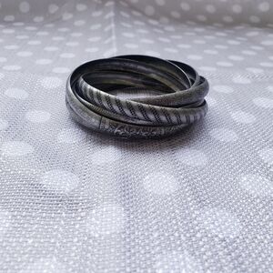 Silver layered bangle